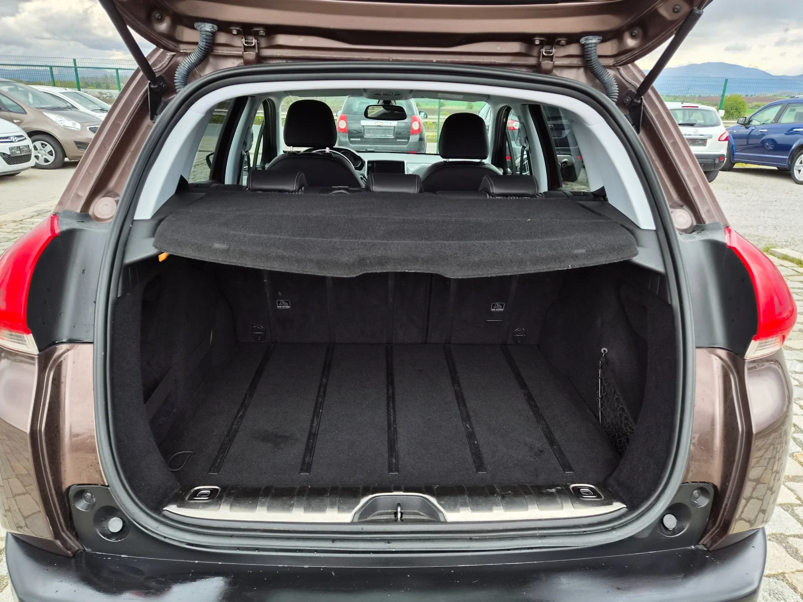 Peugeot 2008 1.6eHDI 92�� EURO 5 67811 ��. | Mobile.bg � ����������� 8