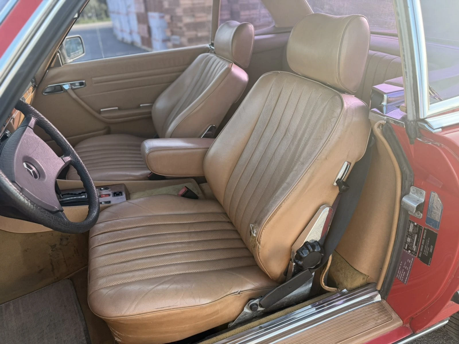 Mercedes-Benz 380, снимка 6 - Автомобили и джипове - 54333567