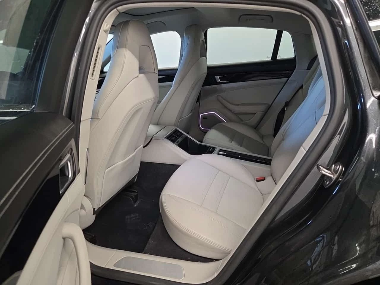 Porsche Panamera * 4S * 360 ������* ���������* ��������*  | Mobile.bg � ����������� 12