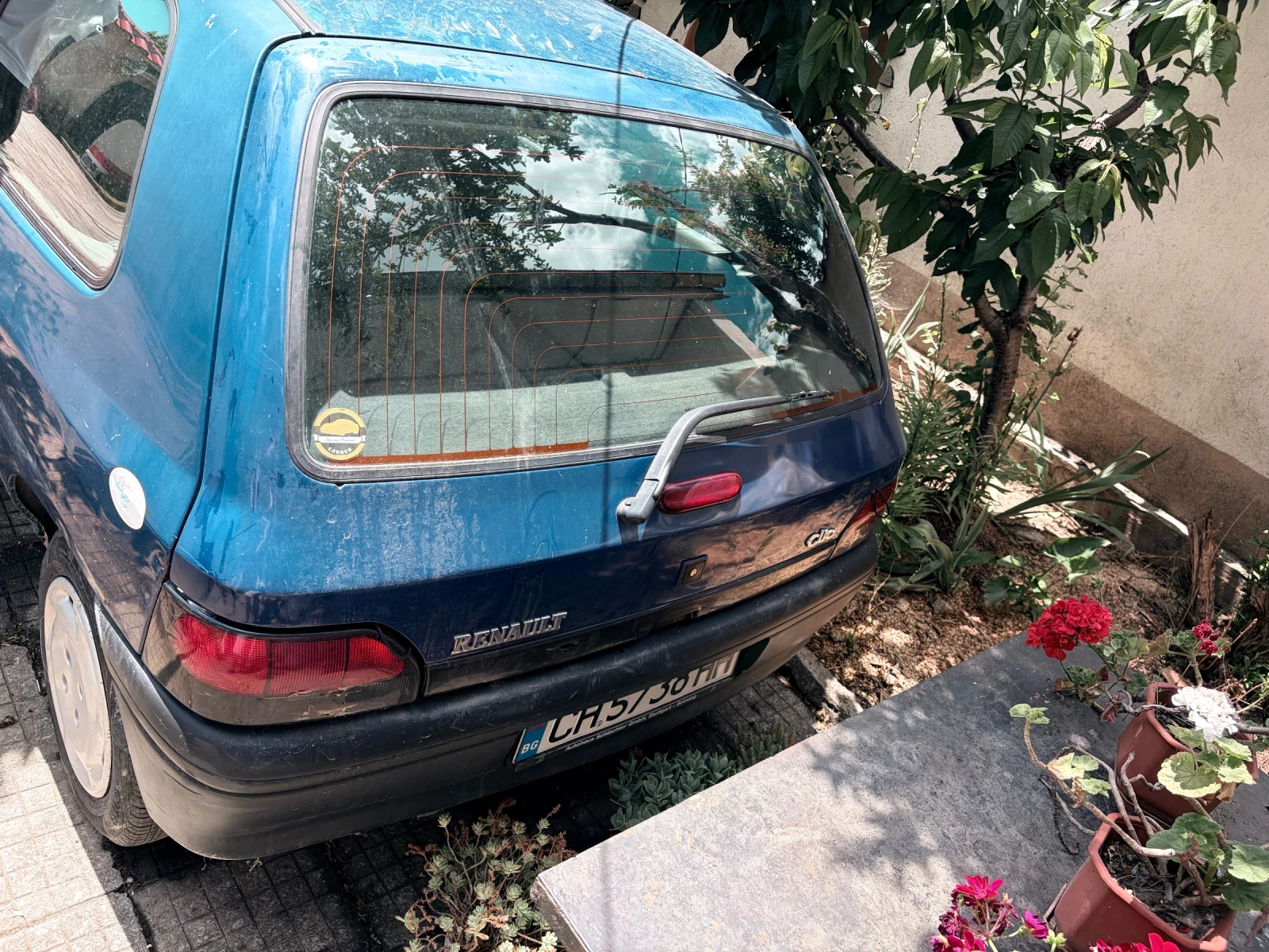 Renault Clio, снимка 3 - Автомобили и джипове - 54677944