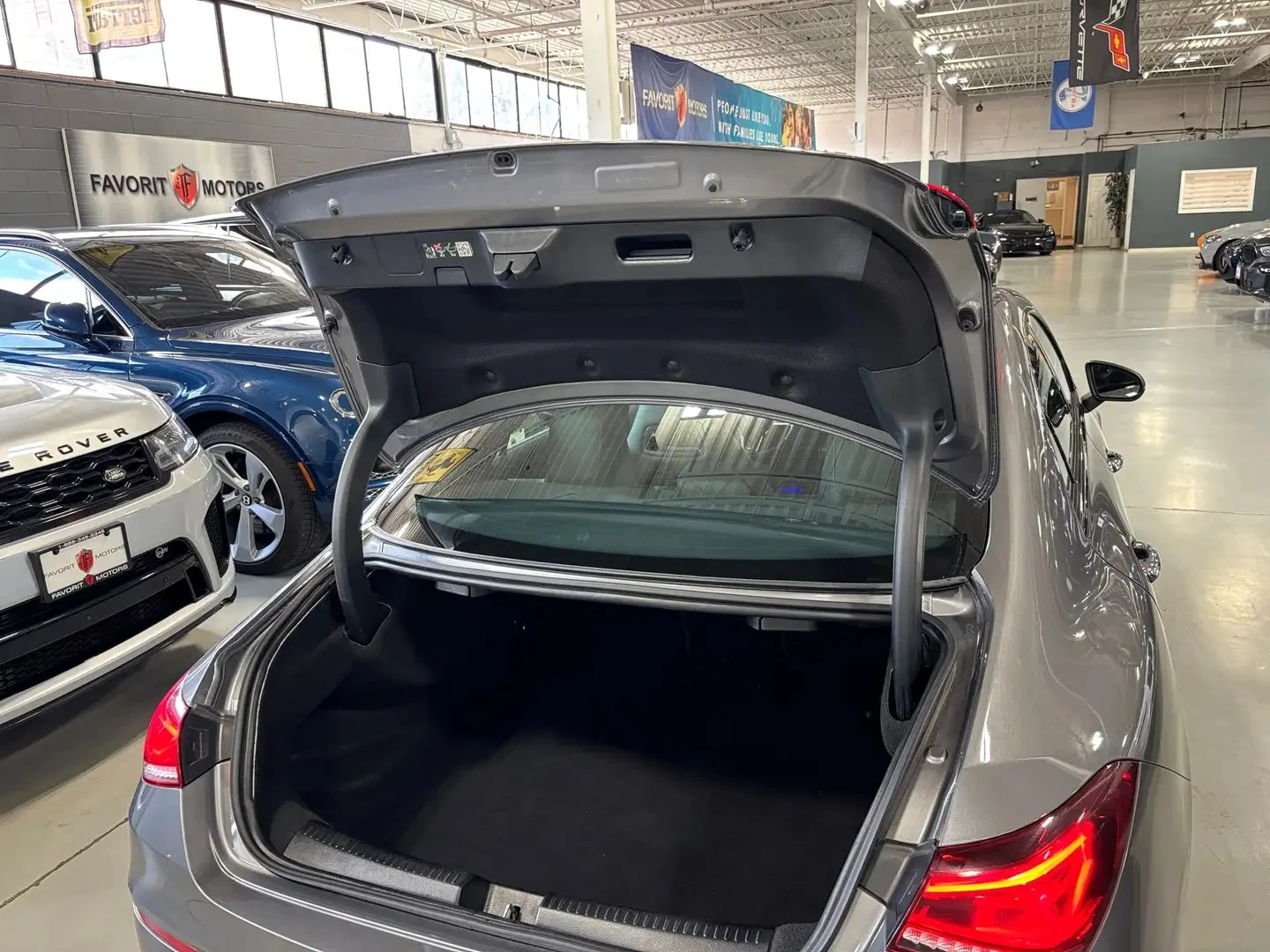 Mercedes-Benz CLA 250 4MATIC* AMG-LINE* PANOROOF* AMBIENT* , снимка 5 - Автомобили и джипове - 55241538