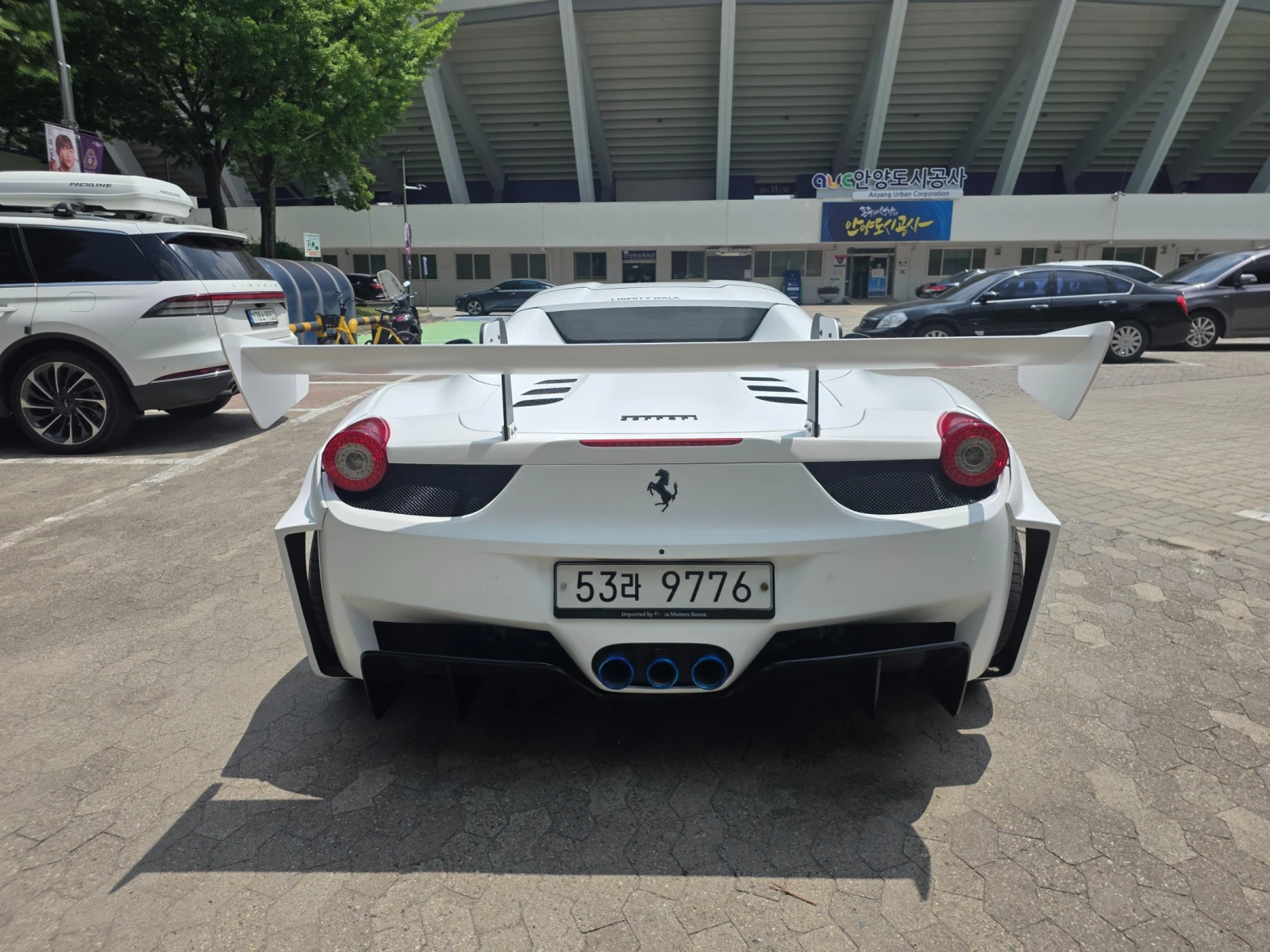 Ferrari 458 Italia Spider* КРАЙНА ЦЕНА, снимка 4 - Автомобили и джипове - 55243785