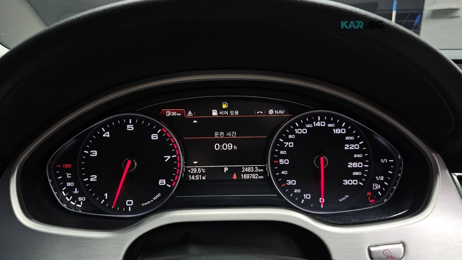Audi A8 L / 4.0T / DISTRONIC / BUSSINESS PKG / 360 / ФУЛЛ , снимка 8 - Автомобили и джипове - 55265456