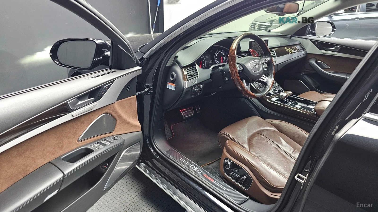 Audi A8 L / 4.0T / DISTRONIC / BUSSINESS PKG / 360 / ФУЛЛ , снимка 10 - Автомобили и джипове - 55265456