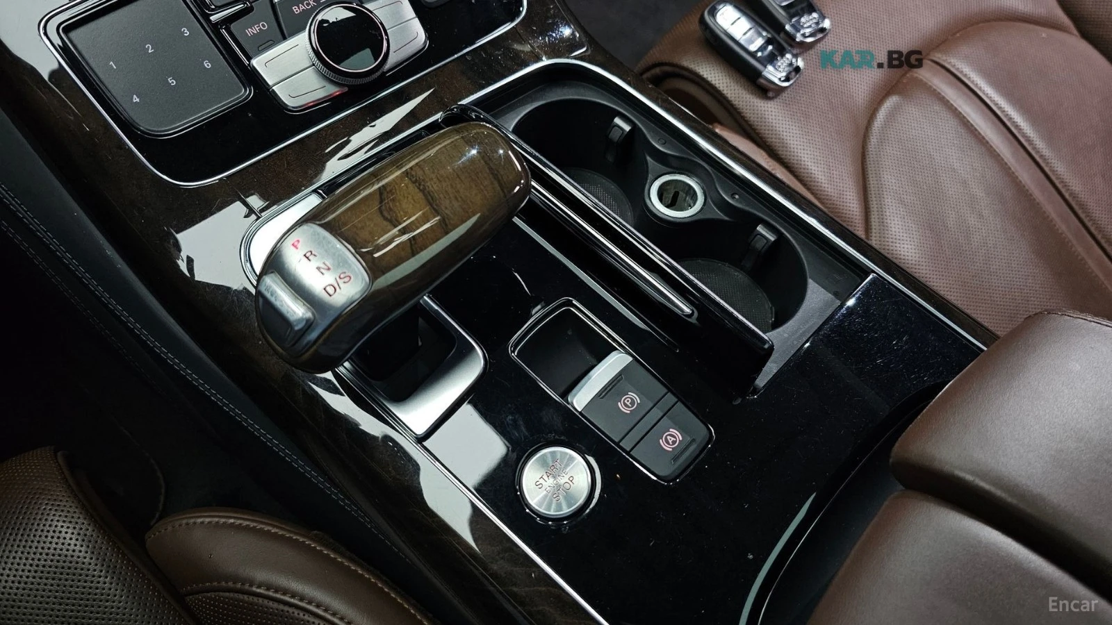 Audi A8 L / 4.0T / DISTRONIC / BUSSINESS PKG / 360 / ФУЛЛ , снимка 9 - Автомобили и джипове - 55265456