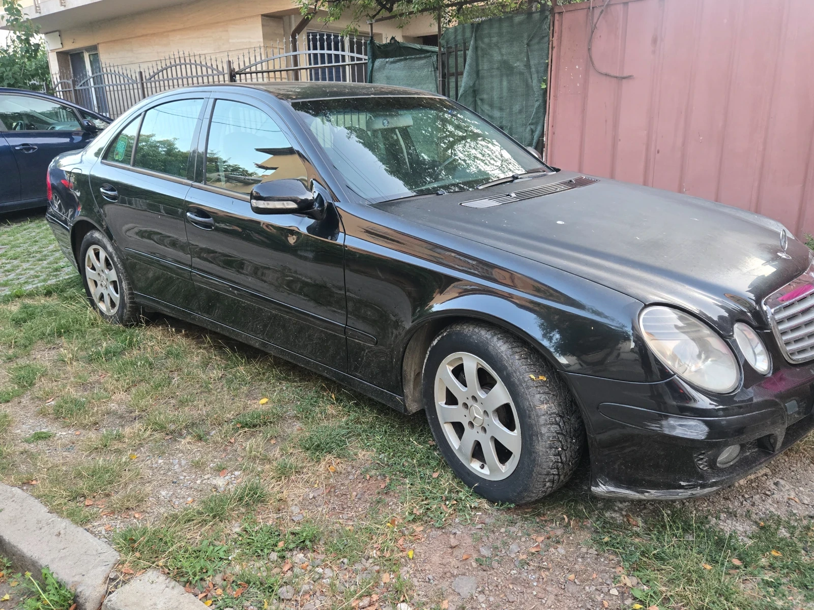 Mercedes-Benz E 200