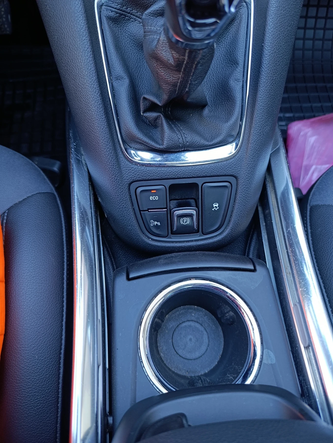 Opel Zafira, снимка 14 - Автомобили и джипове - 55680851