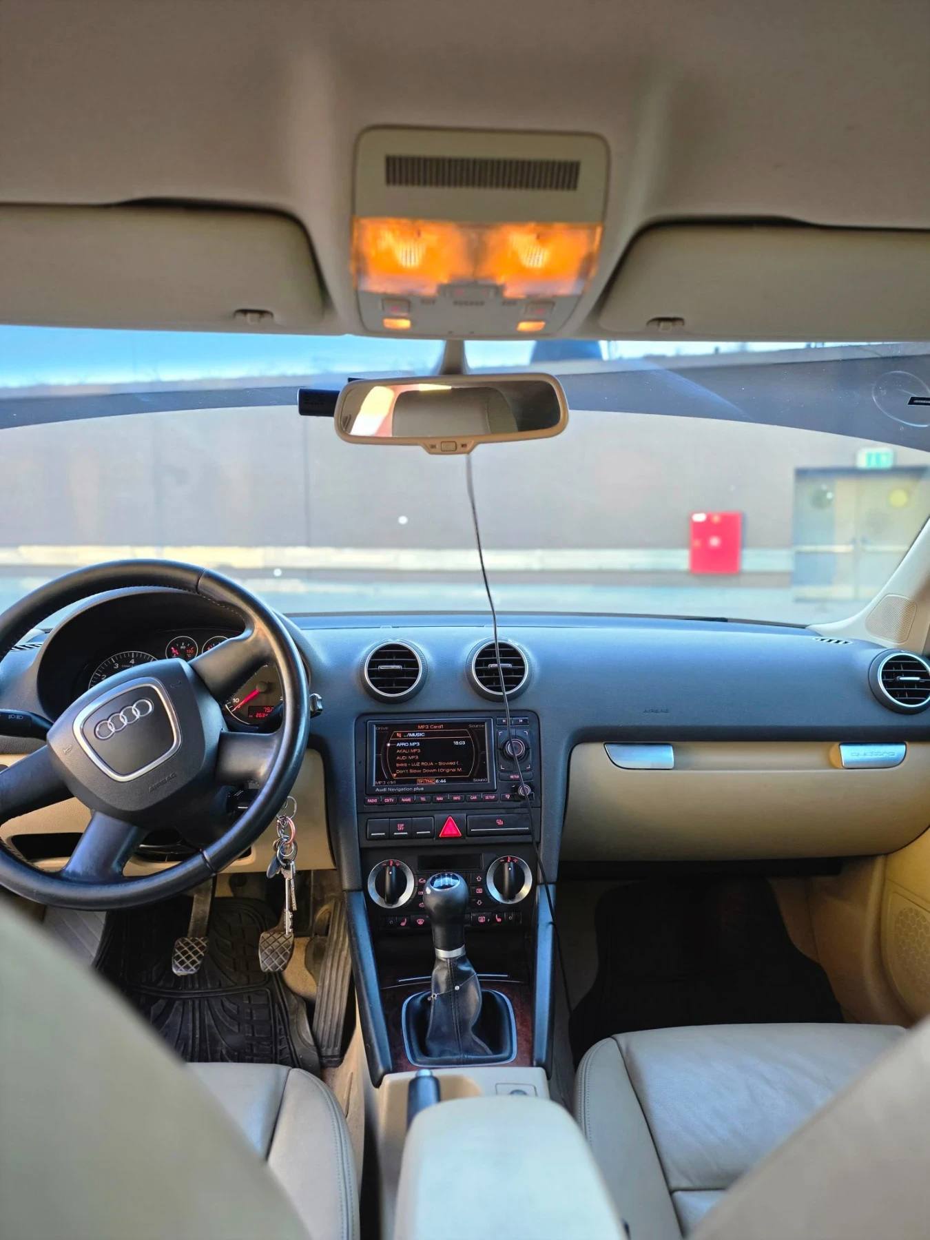 Audi A3 2.0 TFSI Quattro , снимка 9 - Автомобили и джипове - 55963454