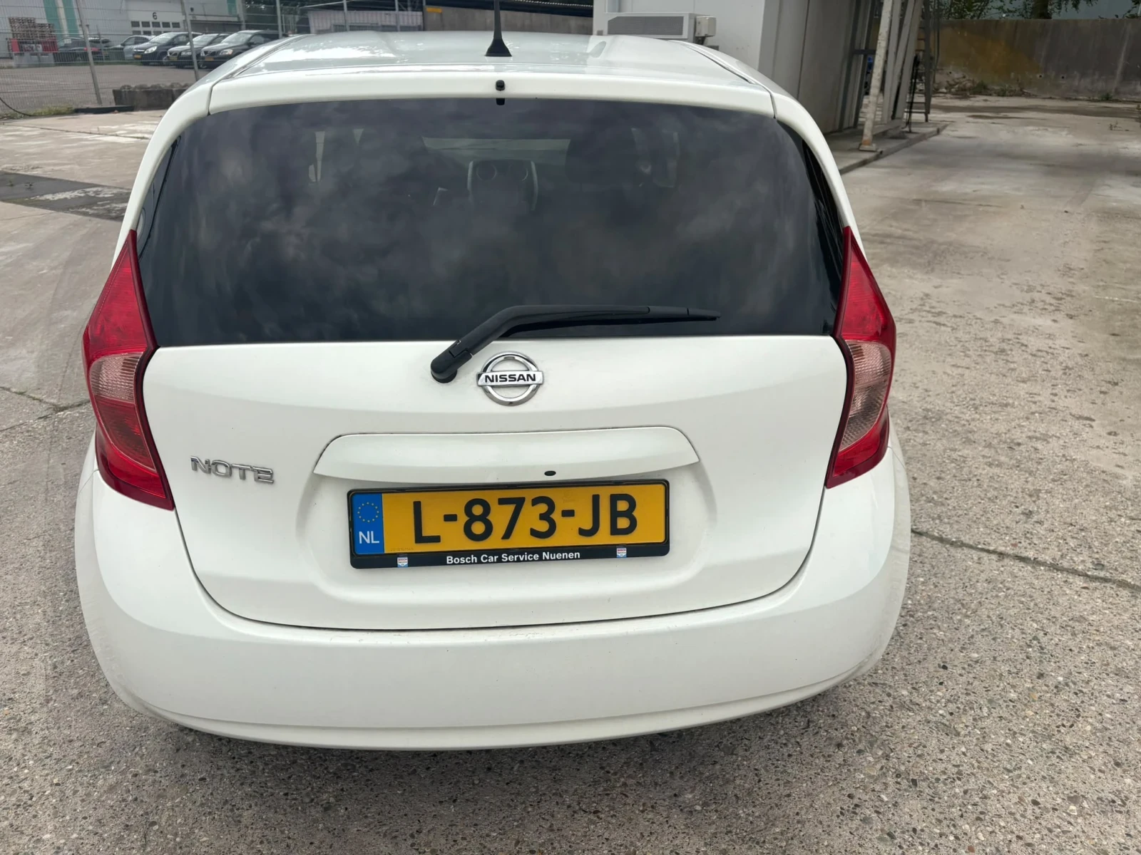 Nissan Note 1.2i/TEKNA/NAVI/EURO6W, снимка 3 - Автомобили и джипове - 56332839