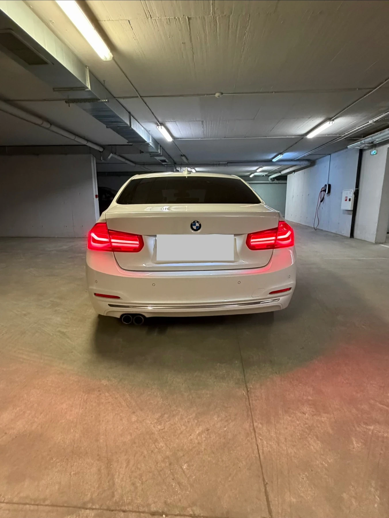 BMW 330 xd, снимка 13 - Автомобили и джипове - 56583943