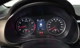 Kia Stonic 1.4 Trendy * НАЙ-ДОБРА ЦЕНА В БЪЛГАРИЯ* , снимка 8