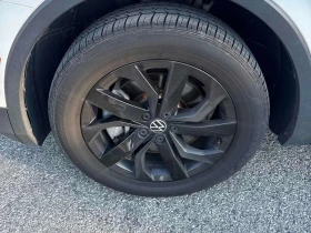VW Tiguan * Highline * CARFAX * ОПЦИЯ ЗА ФИНАНСИРАНЕ , снимка 12