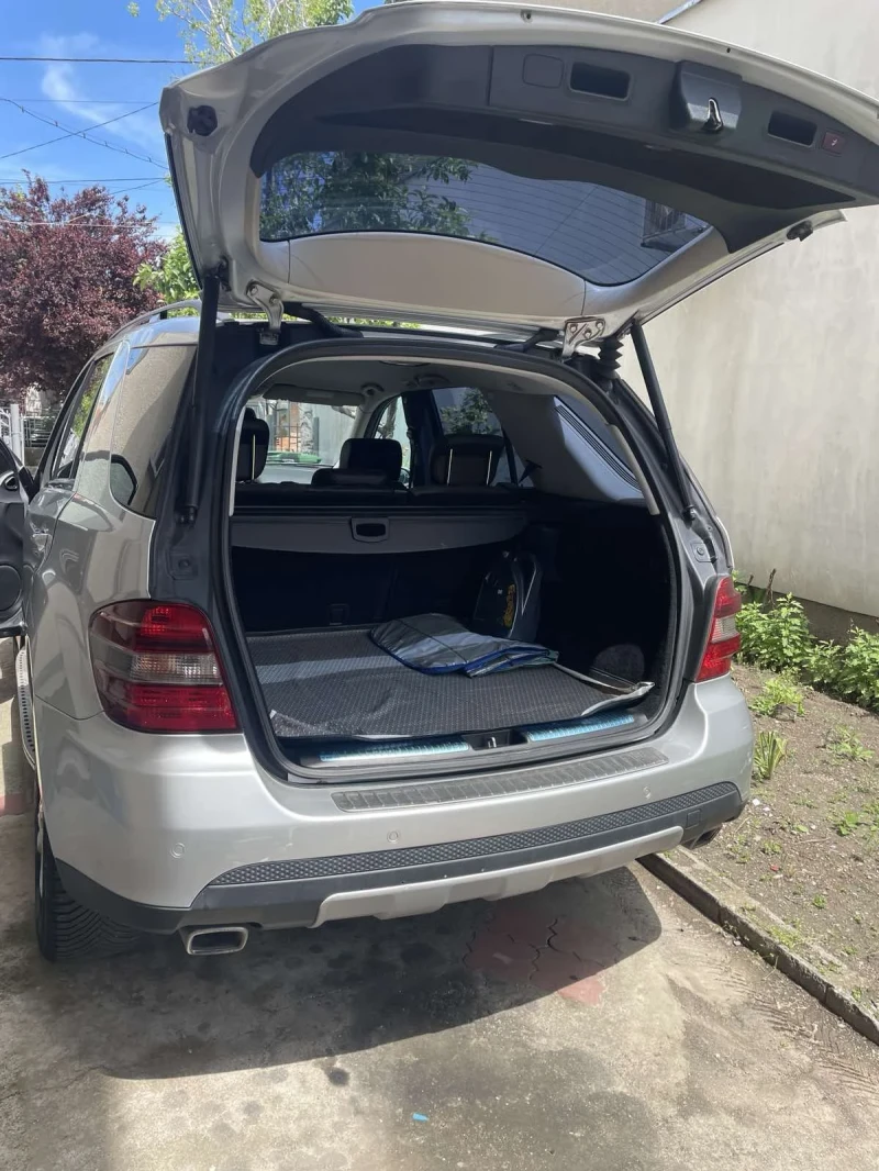 Mercedes-Benz ML 320, снимка 12 - Автомобили и джипове - 52741301