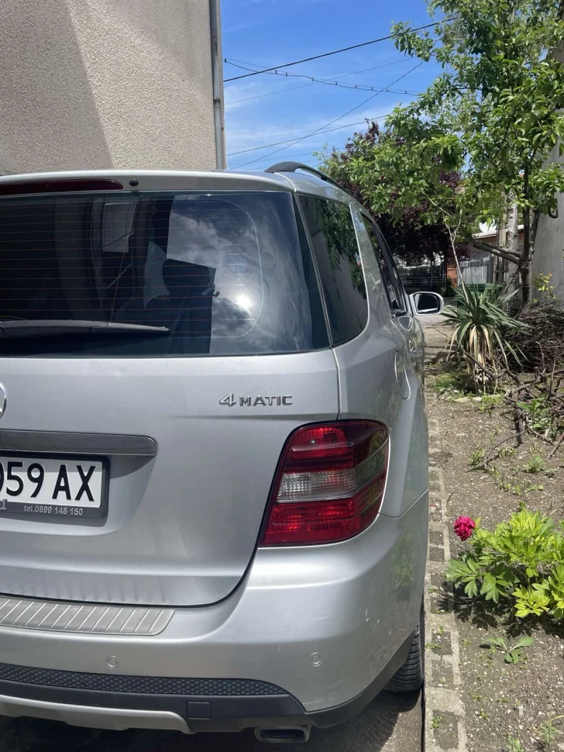 Mercedes-Benz ML 320, снимка 6 - Автомобили и джипове - 52741301