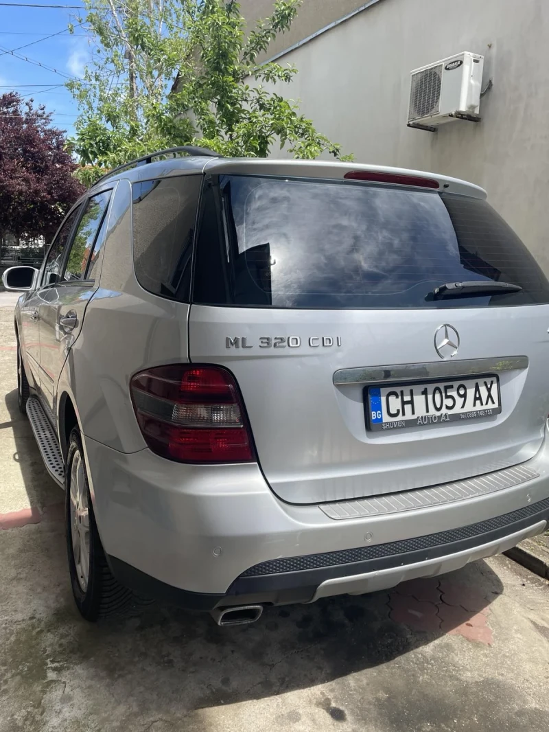Mercedes-Benz ML 320, снимка 8 - Автомобили и джипове - 52741301