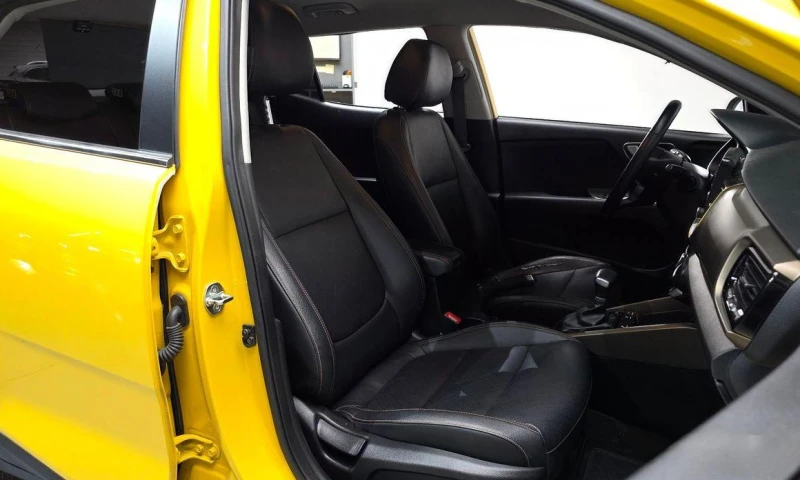 Kia Stonic 1.4 Trendy * НАЙ-ДОБРА ЦЕНА В БЪЛГАРИЯ* , снимка 10 - Автомобили и джипове - 52112464