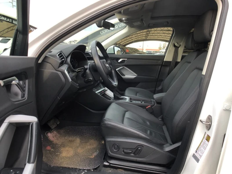 Audi Q3 Premium* 40 TFSI* АвтоКредит* (ЦЕНА ДО БГ), снимка 8 - Автомобили и джипове - 53447429