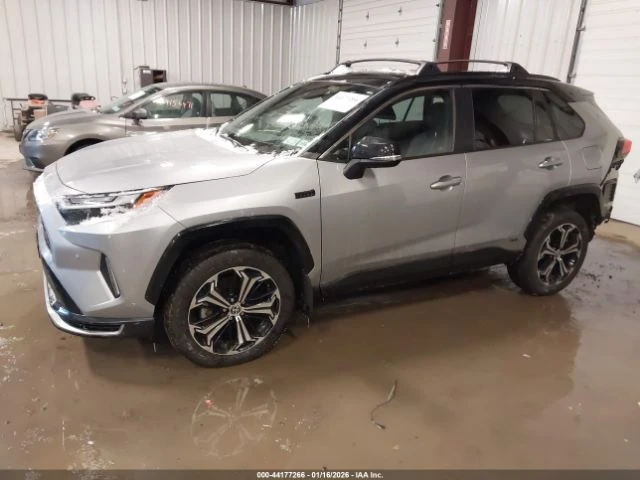 Toyota Rav4 XSE - изображение 2