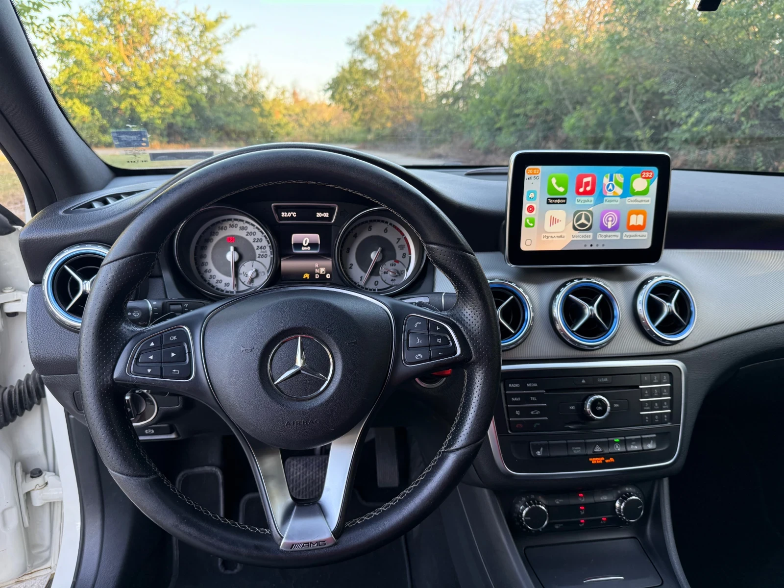 Mercedes-Benz GLA 200  - изображение 8