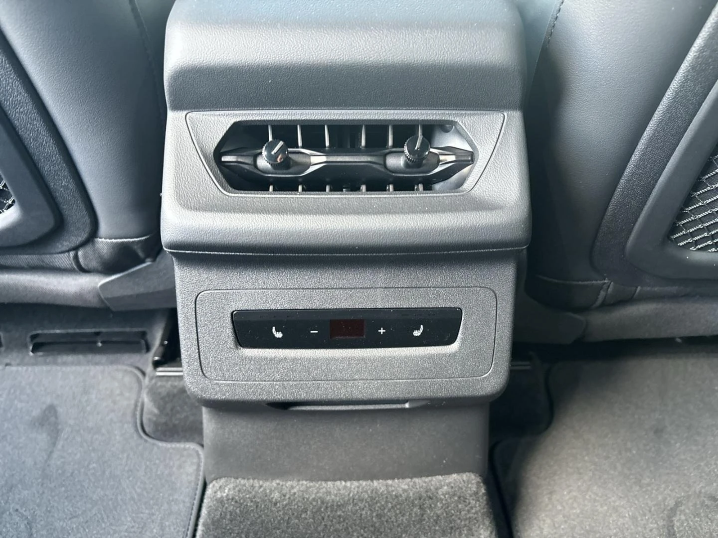 Audi Q6 SQ6 E-TRON/MATRIX/PANO/B&O/HEAD UP/360/ | Mobile.bg   17