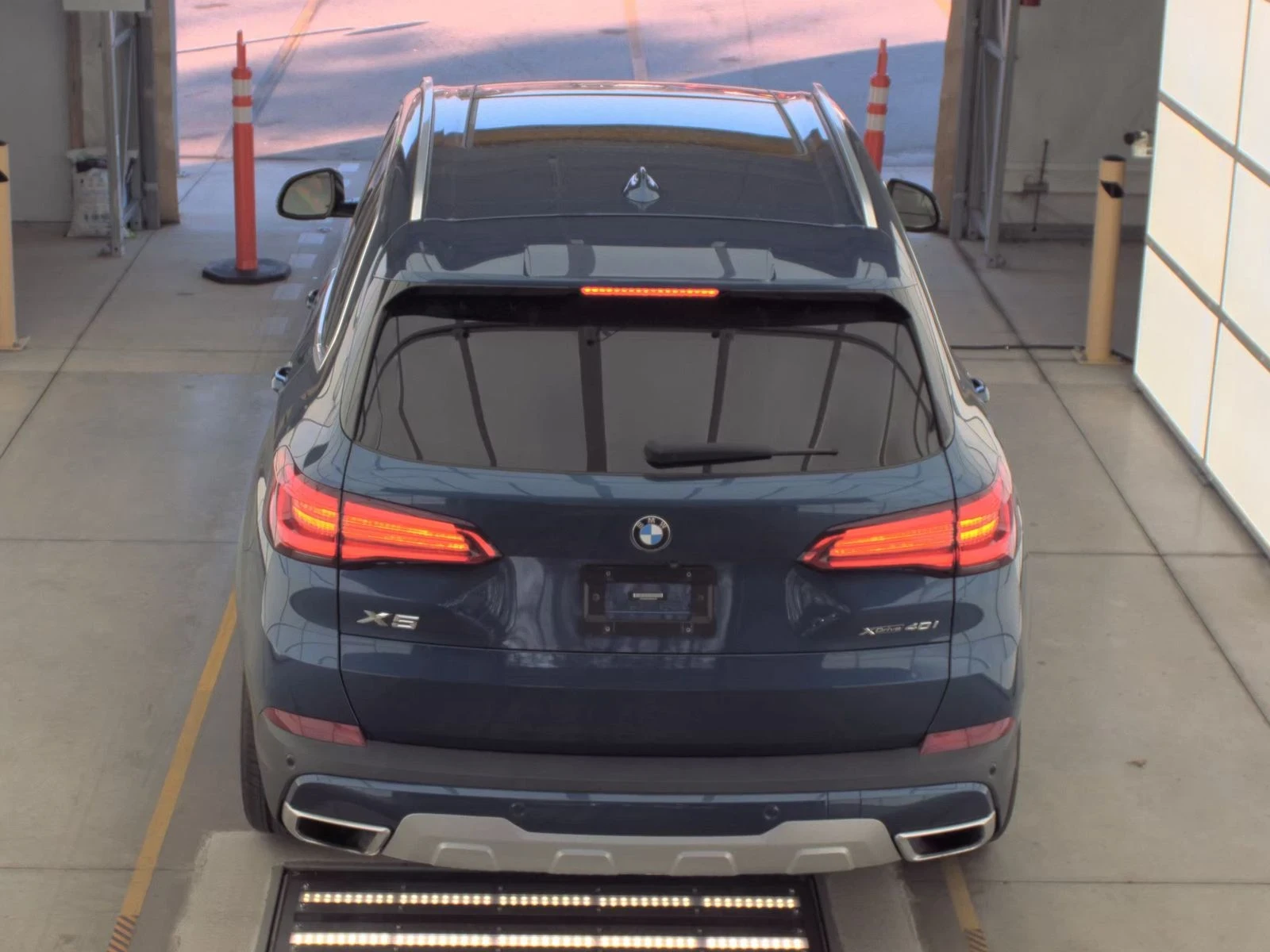 BMW X5 xDrive40i | ПАНОРАМА | HEAD-UP | 360 КАМЕРИ - изображение 6