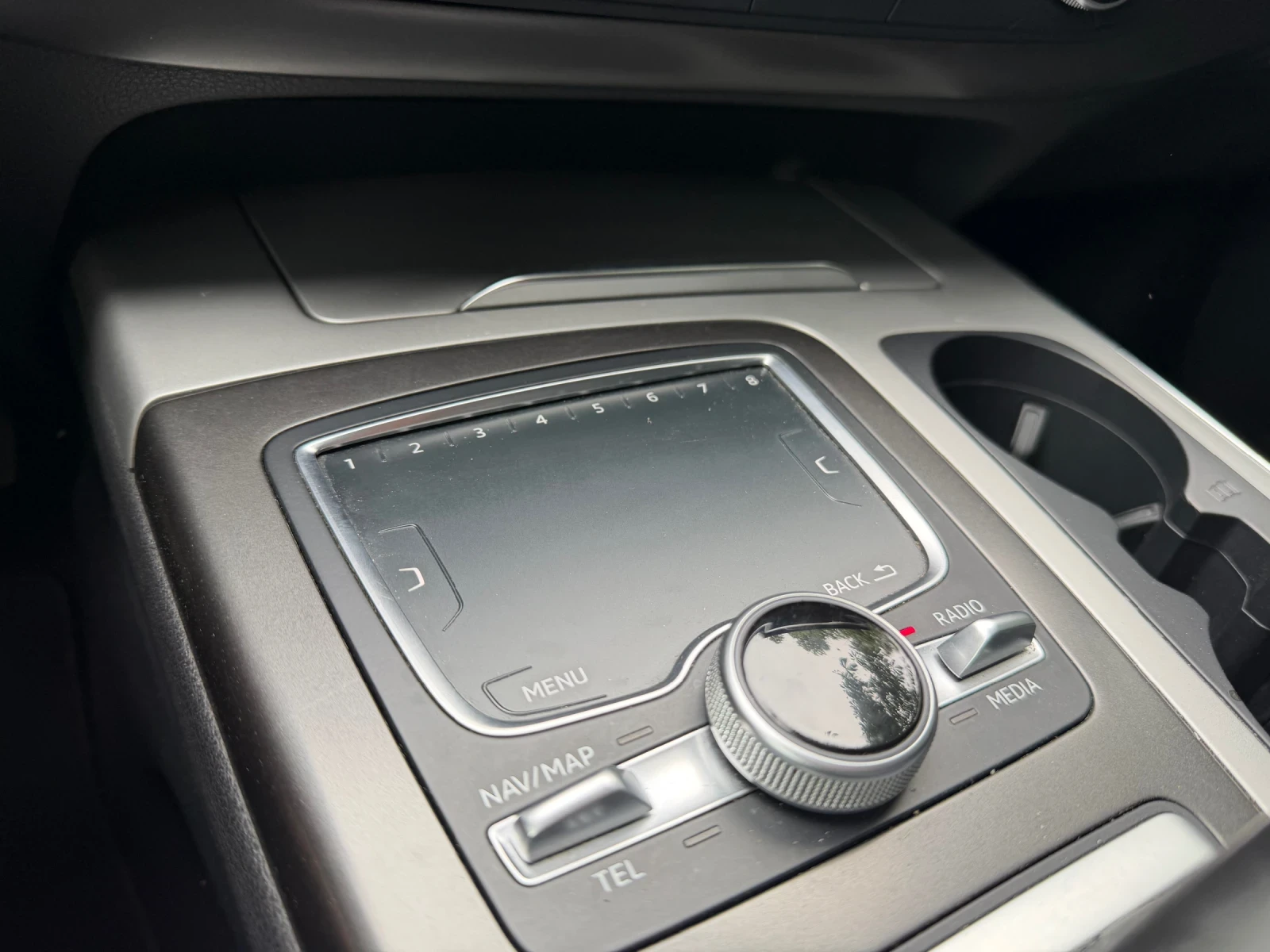 Audi Q7 3.0D* На* Пружини* Кожа, снимка 13 - Автомобили и джипове - 54755818