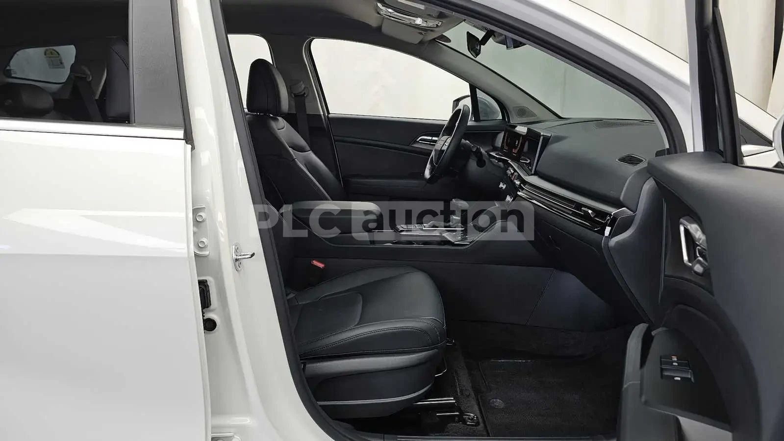 Kia Sportage 1.6| КАМЕРА| DISTRONIC| ОБДУХВАНЕ| ВКЛ.ТЕХНОТЕСТ, снимка 13 - Автомобили и джипове - 55056105