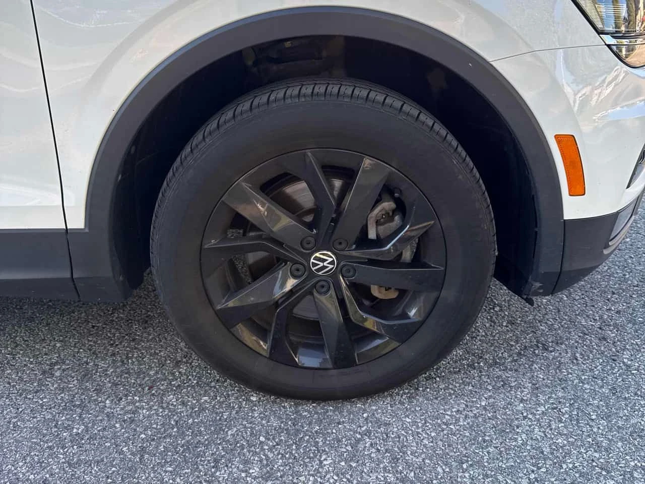 VW Tiguan * Highline * CARFAX * ОПЦИЯ ЗА ФИНАНСИРАНЕ , снимка 7 - Автомобили и джипове - 55590797