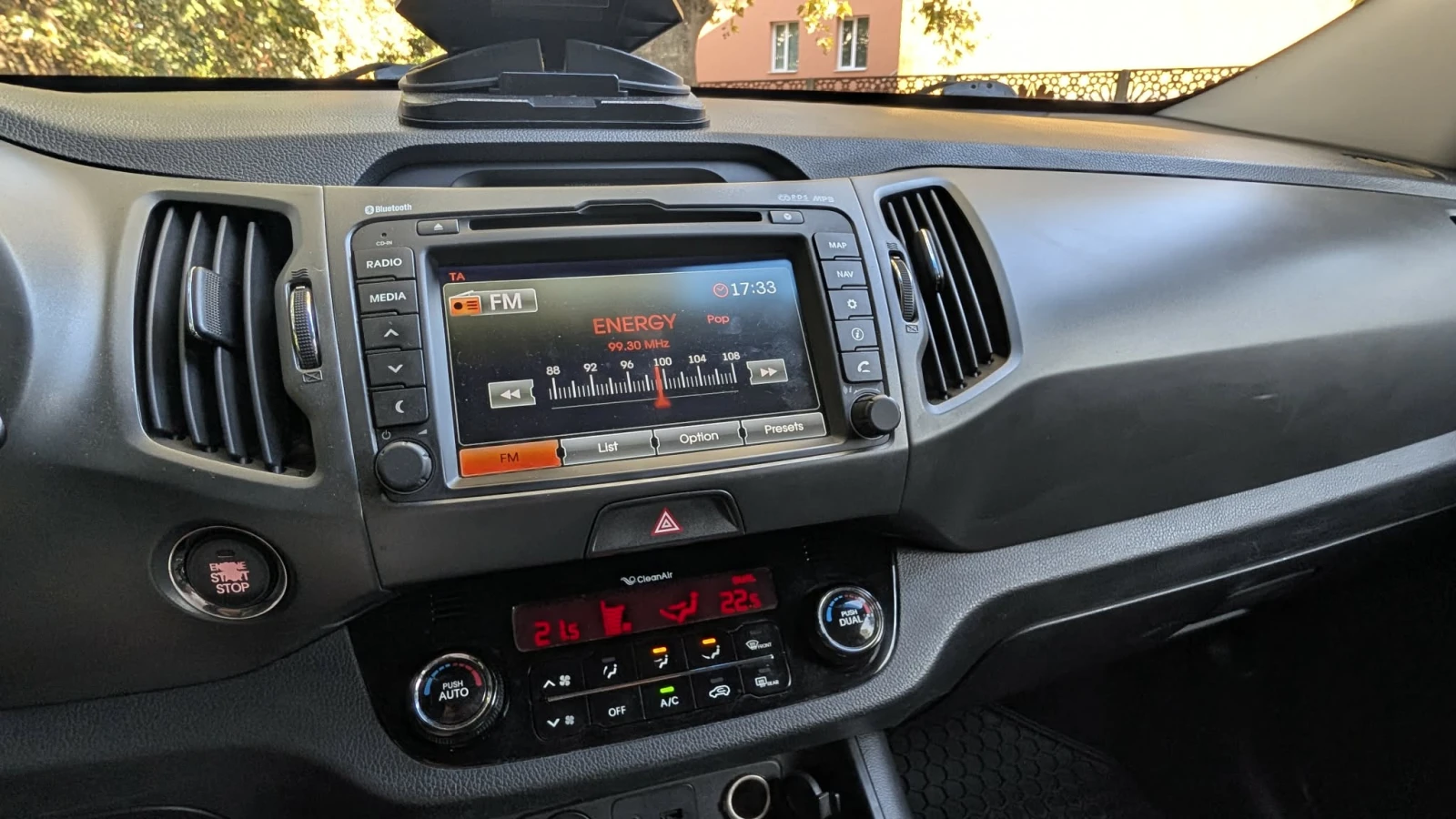 Kia Sportage, снимка 5 - Автомобили и джипове - 55986287