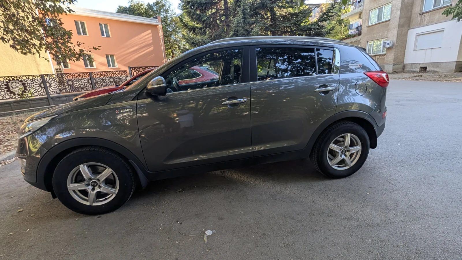 Kia Sportage, снимка 3 - Автомобили и джипове - 55986287