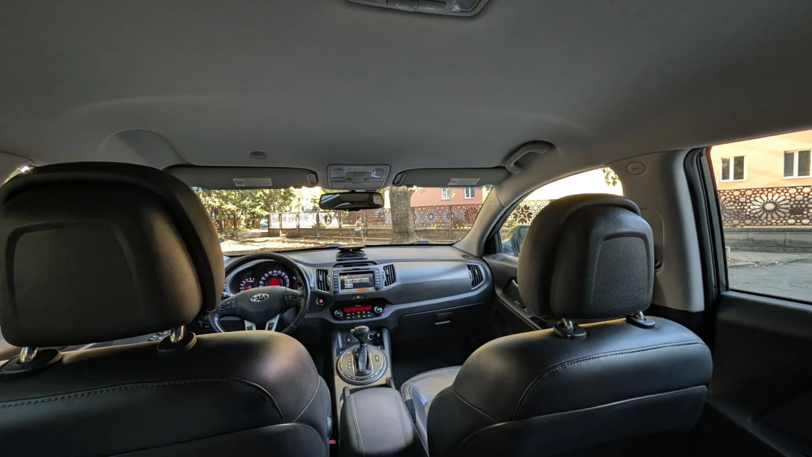 Kia Sportage, снимка 4 - Автомобили и джипове - 55986287