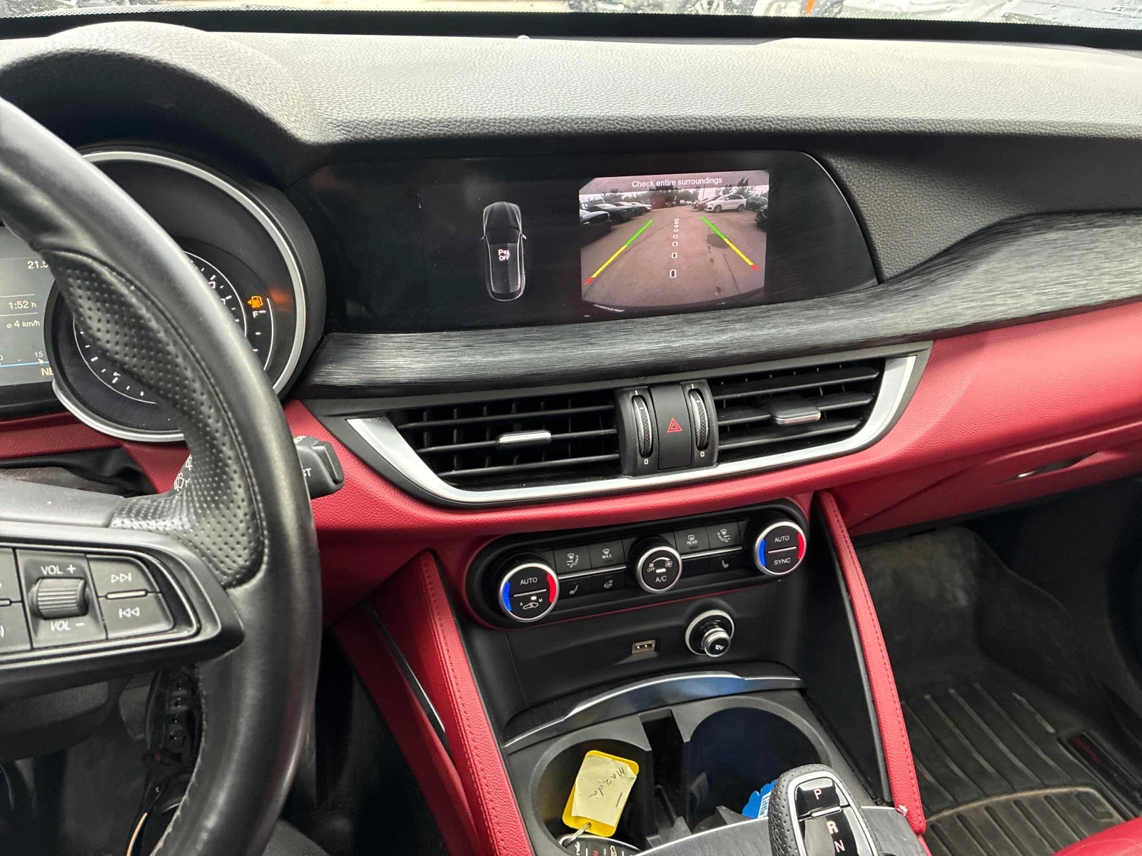 Alfa Romeo Stelvio * AWD * АВТОКРЕДИТ БЕЗ ПЪРВОНАЧАЛНА ВНОСКА* , снимка 9 - Автомобили и джипове - 56091134