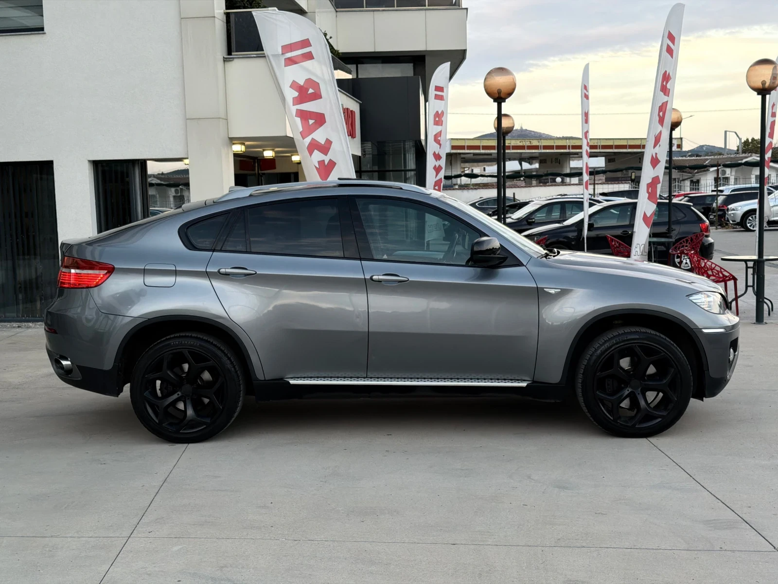 BMW X6 Нов Двигател/Keyles/Softclose/Head up, снимка 7 - Автомобили и джипове - 56227129
