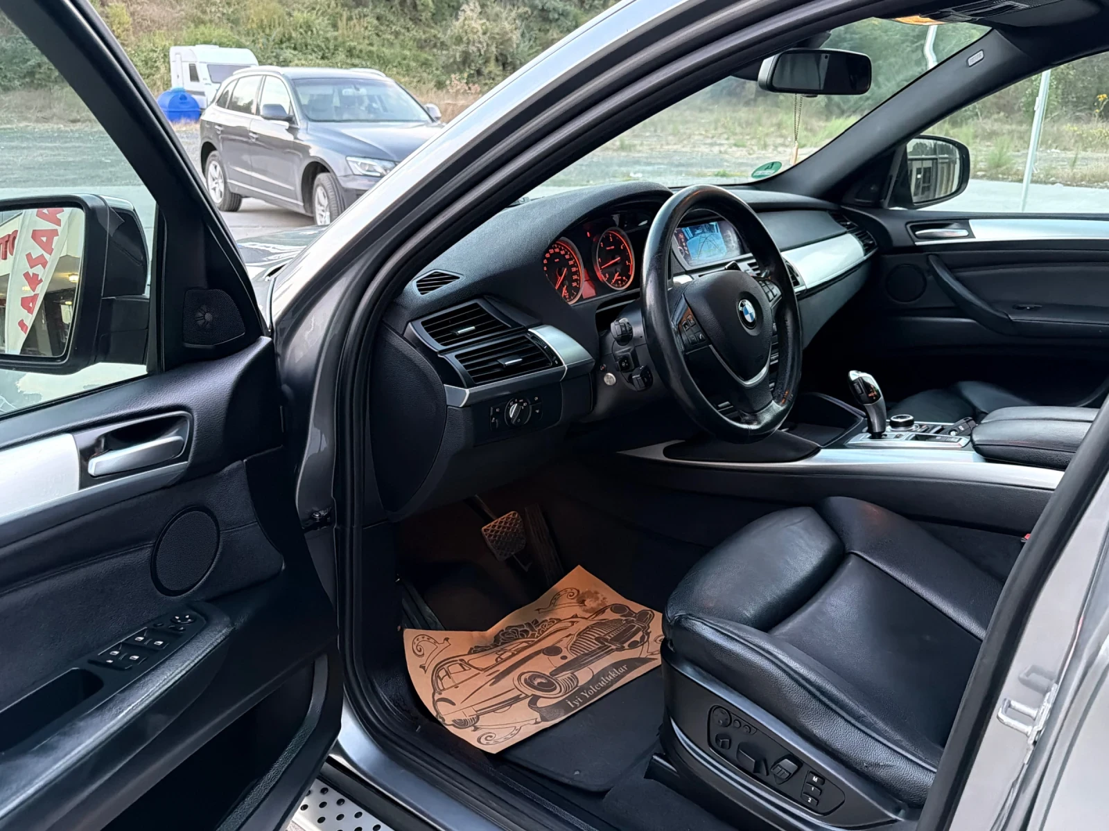 BMW X6 Нов Двигател/Keyles/Softclose/Head up, снимка 14 - Автомобили и джипове - 56227129