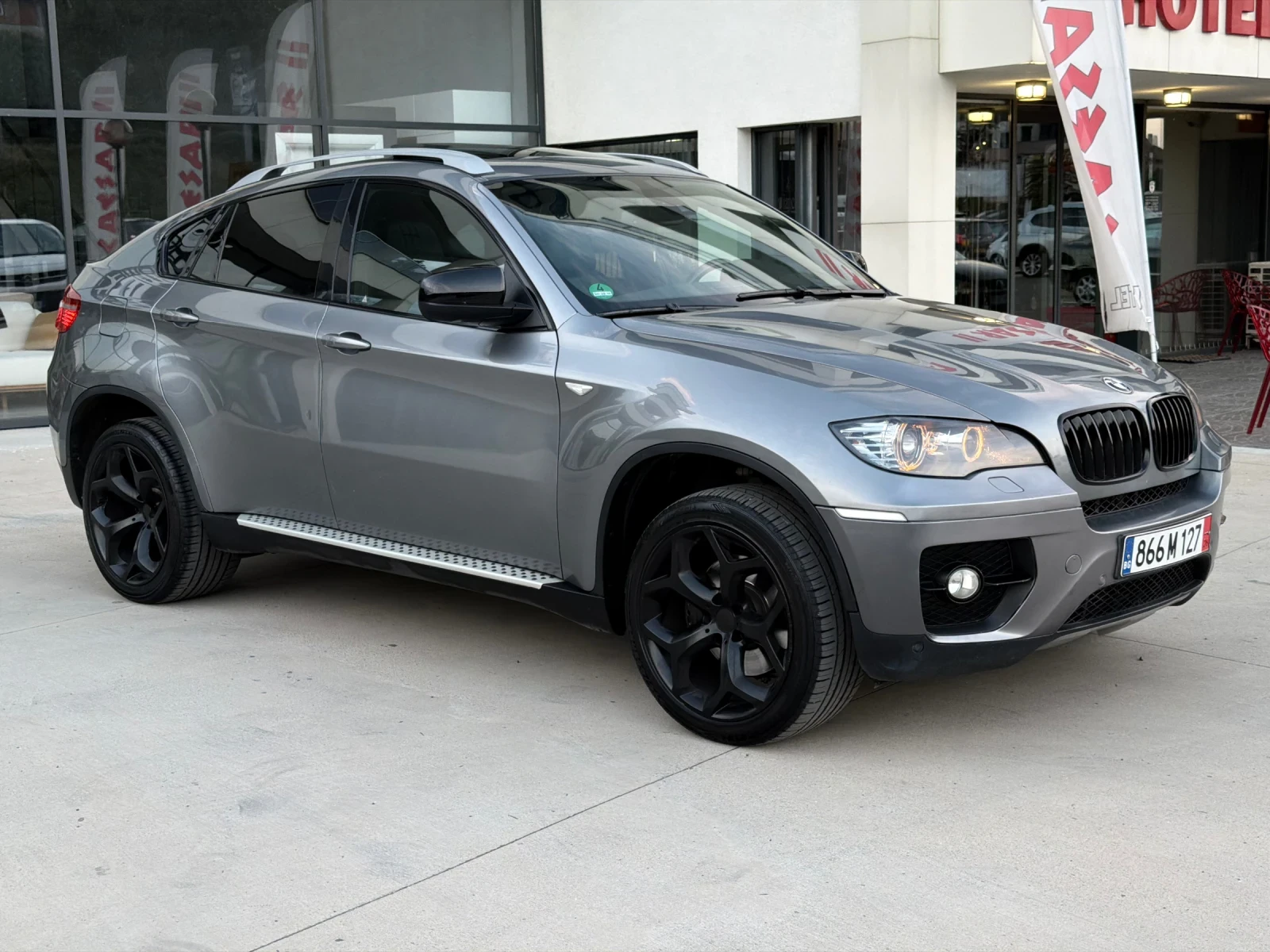 BMW X6 Нов Двигател/Keyles/Softclose/Head up, снимка 8 - Автомобили и джипове - 56227129