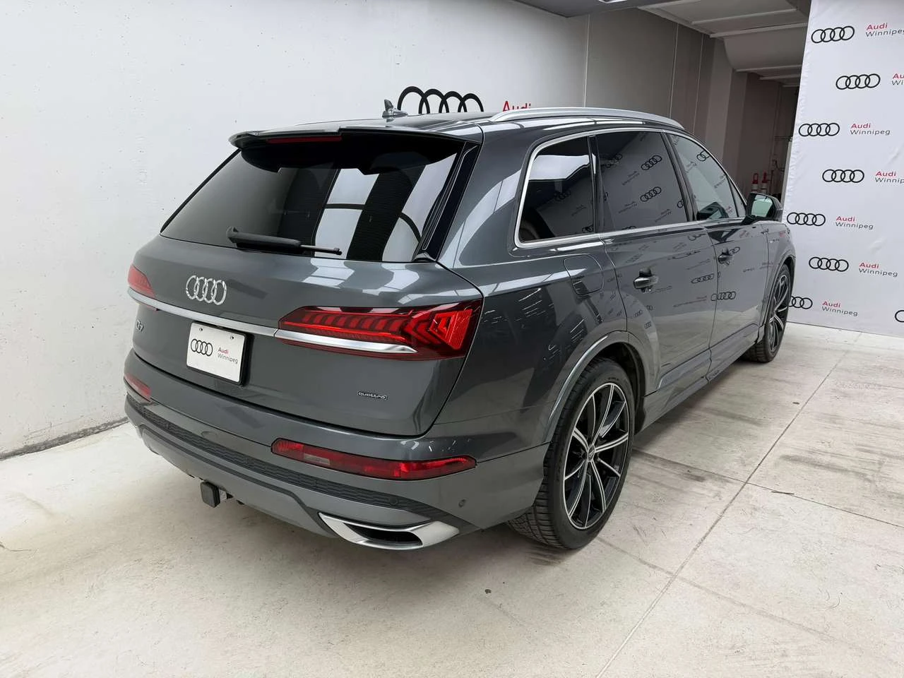 Audi Q7 Technik, снимка 6 - Автомобили и джипове - 56437346