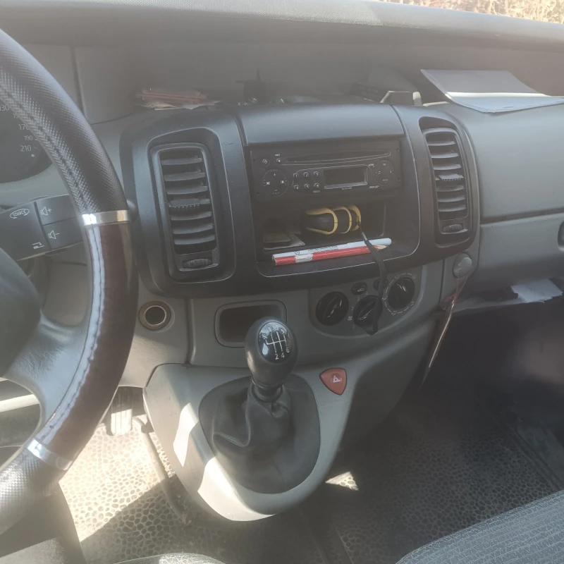 Renault Trafic, снимка 6 - Бусове и автобуси - 49425114