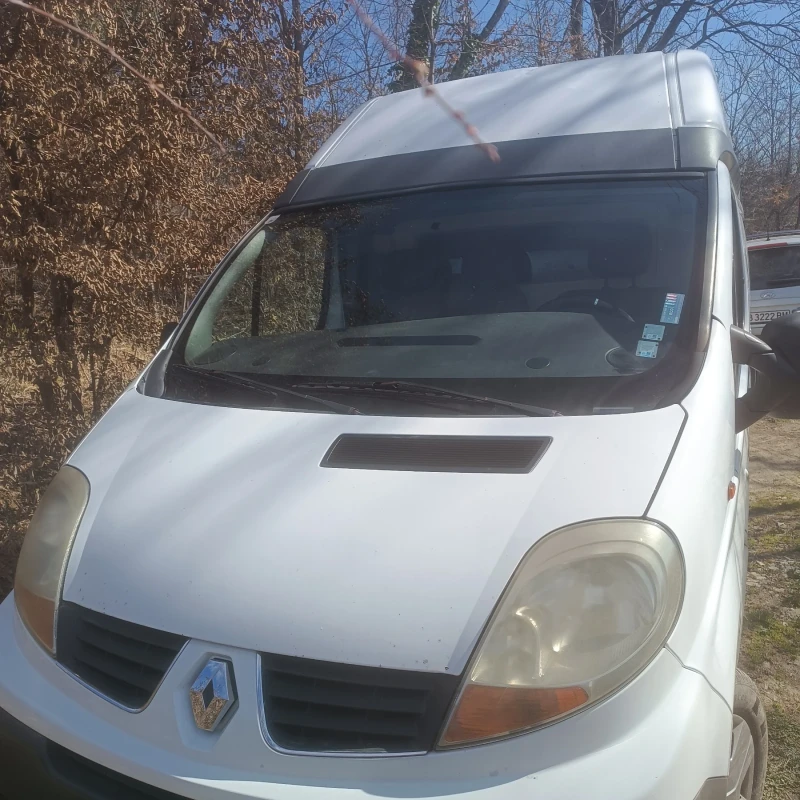 Renault Trafic, снимка 1 - Бусове и автобуси - 49425114