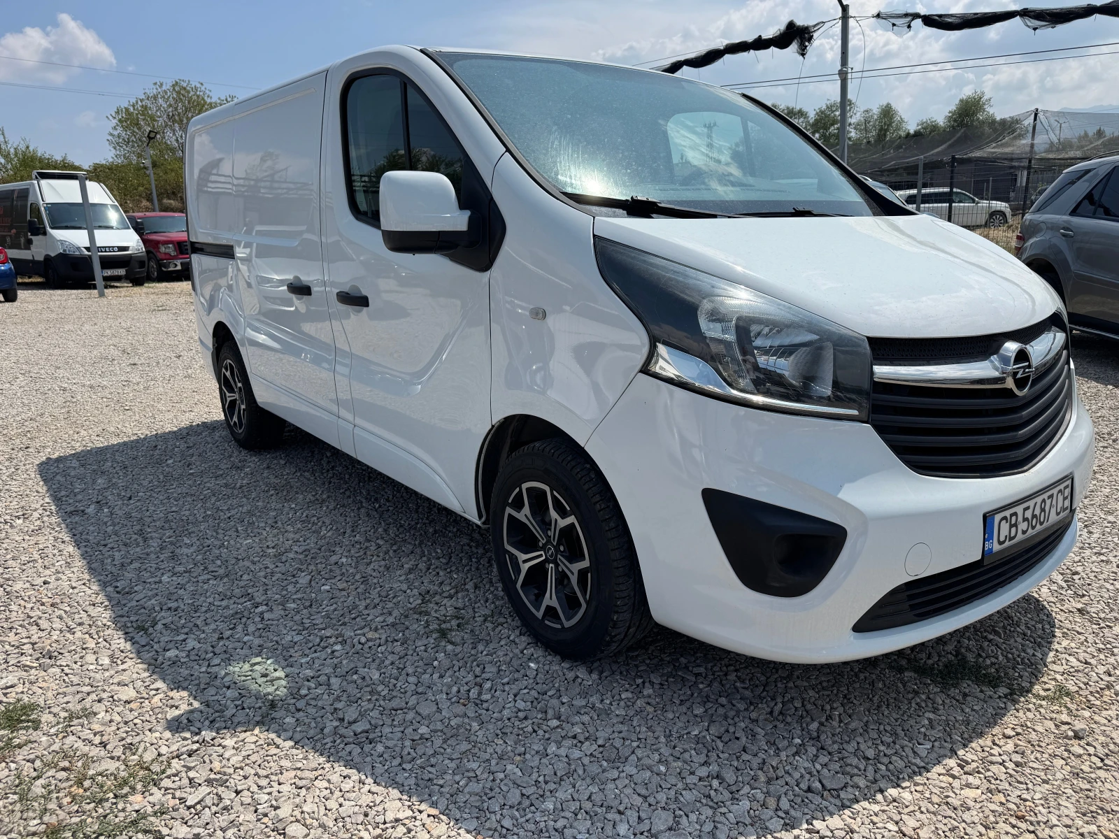 Opel Vivaro Vivaro b - изображение 2