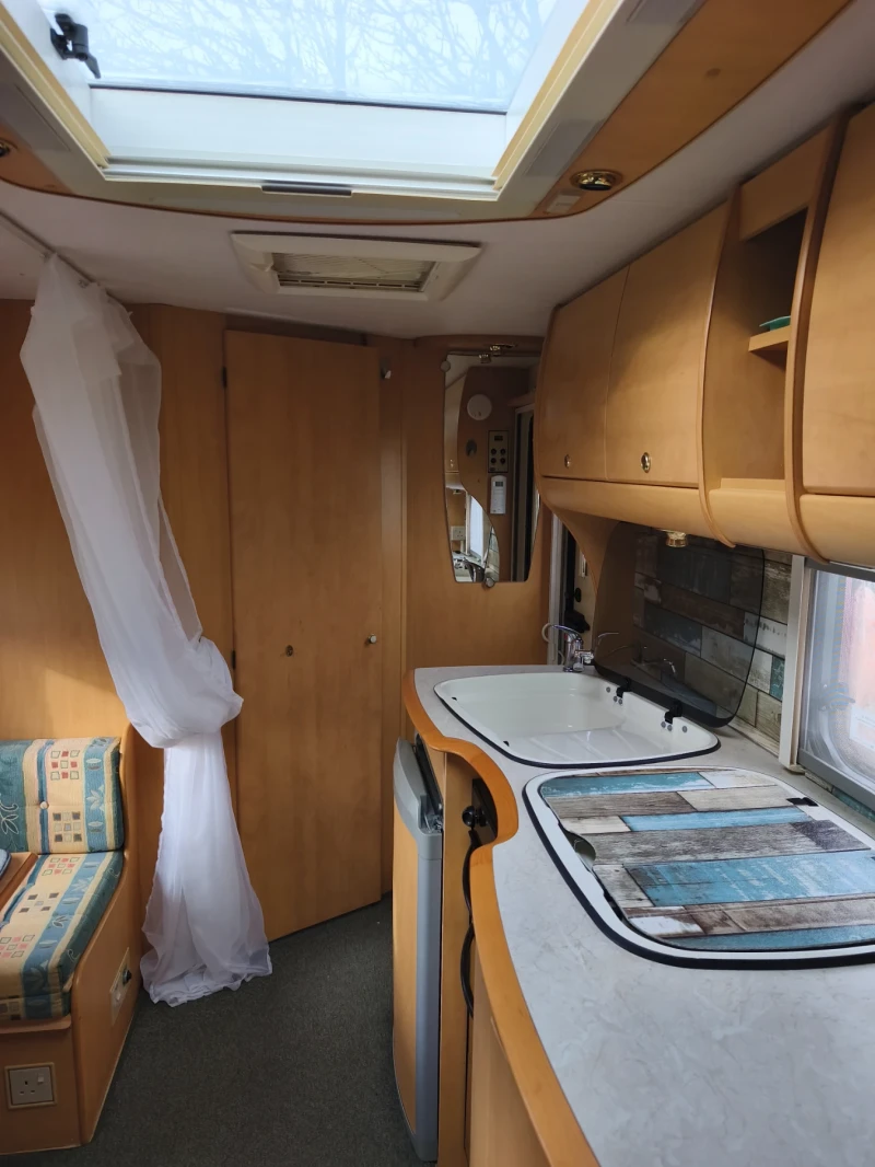 Каравана Bailey, снимка 16 - Каравани и кемпери - 52720172