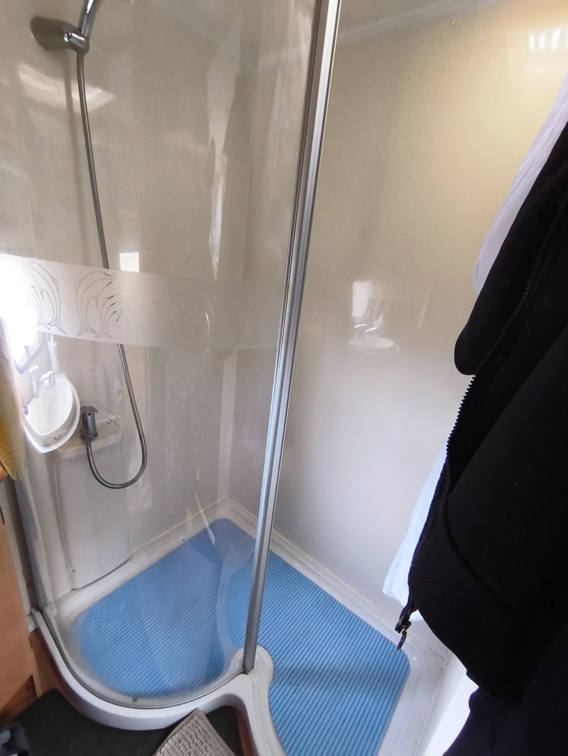 Каравана Bailey, снимка 6 - Каравани и кемпери - 52720172