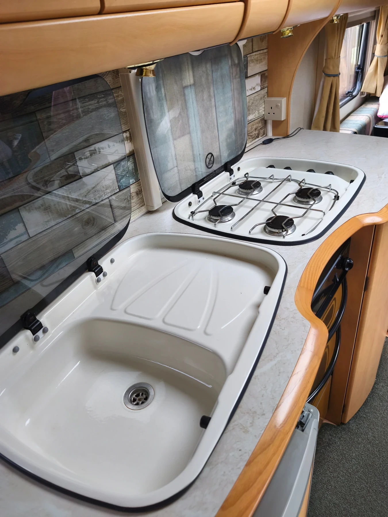  Bailey | Mobile.bg   15