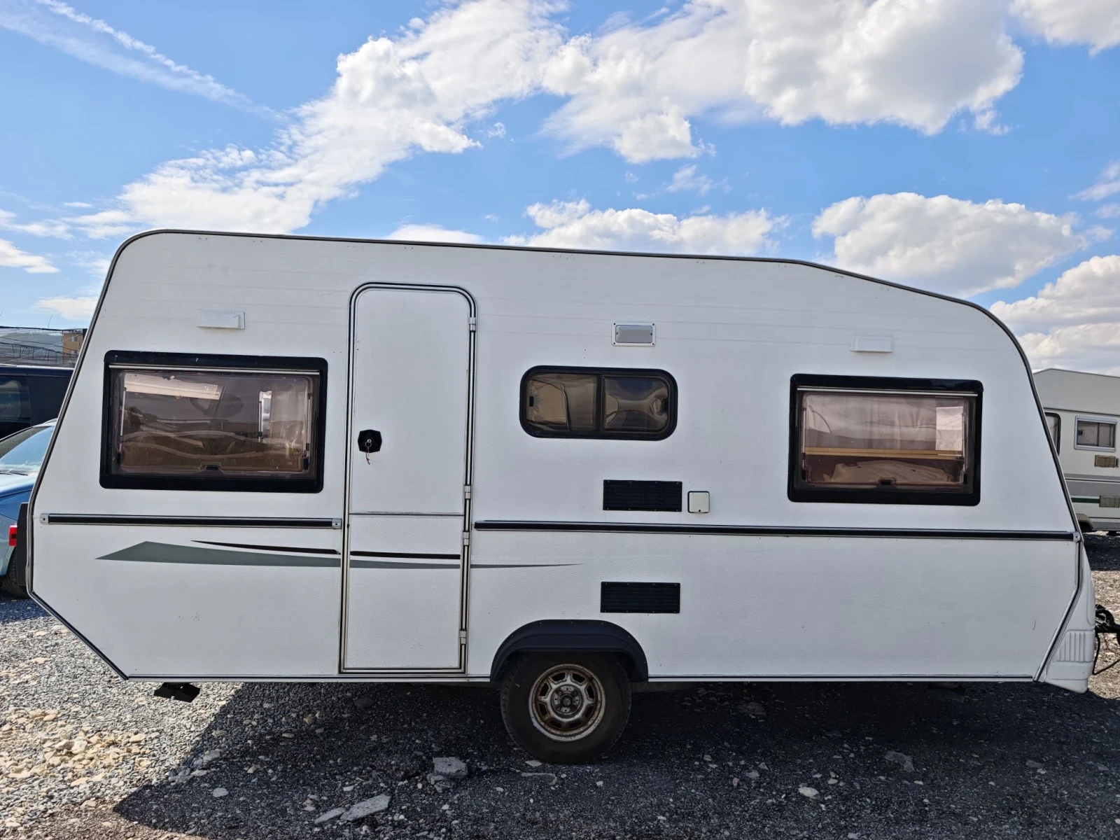 Каравана Hehn Home Car 