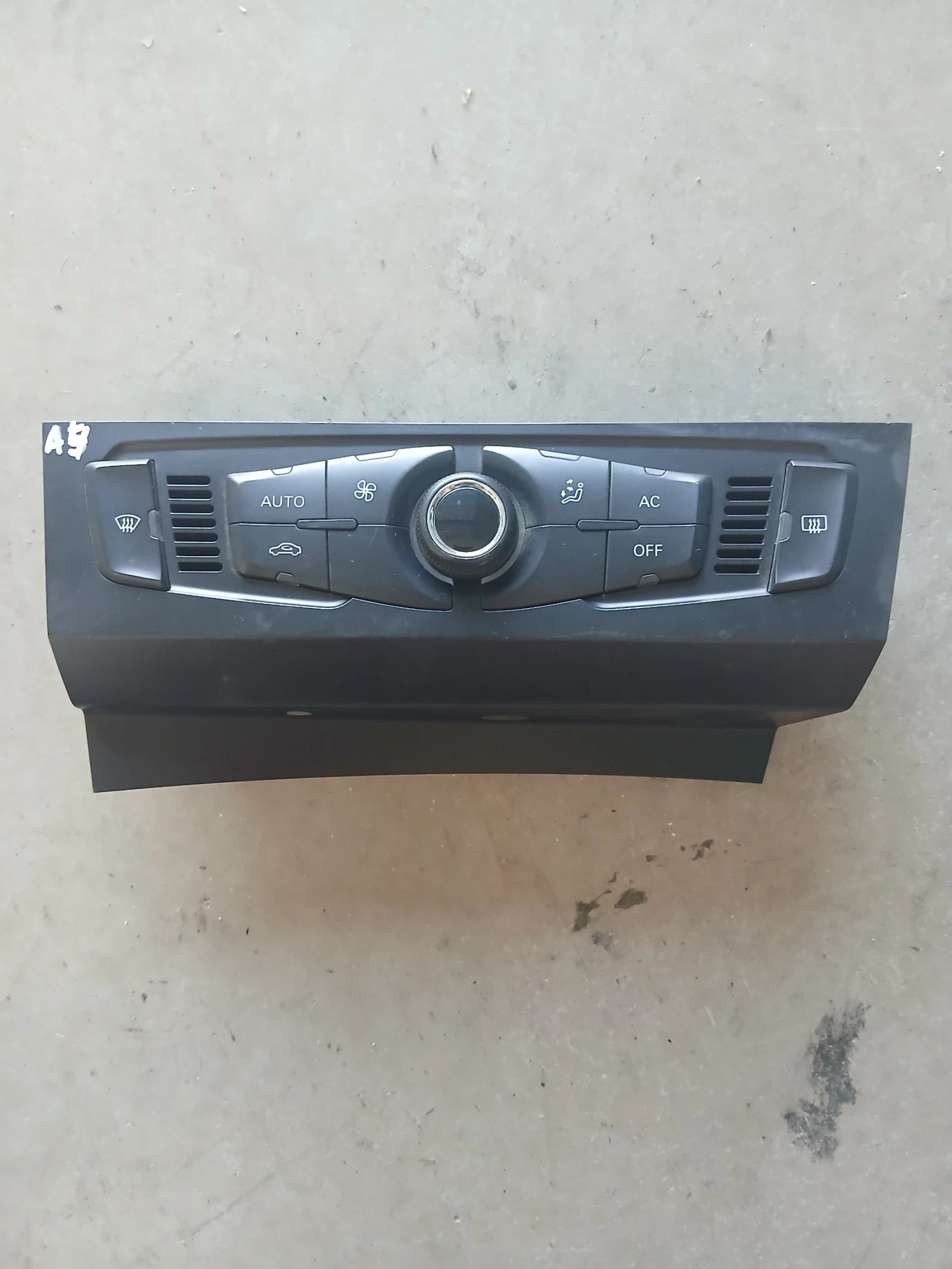 8T1 820 043 N Климатроник Audi A4 B8