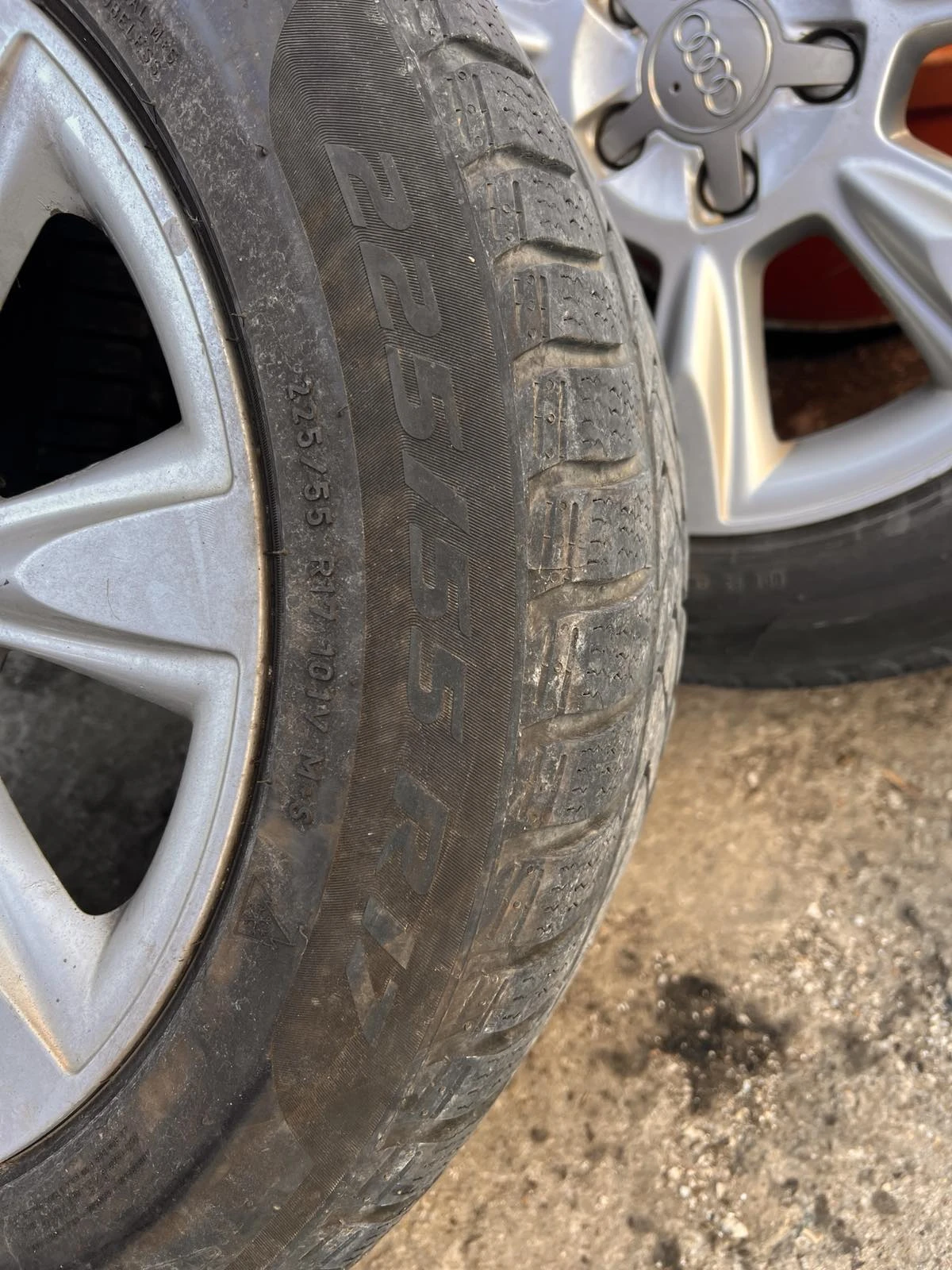    225/55R17  Audi A4 | Mobile.bg   2