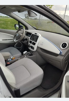 Renault Zoe, снимка 6