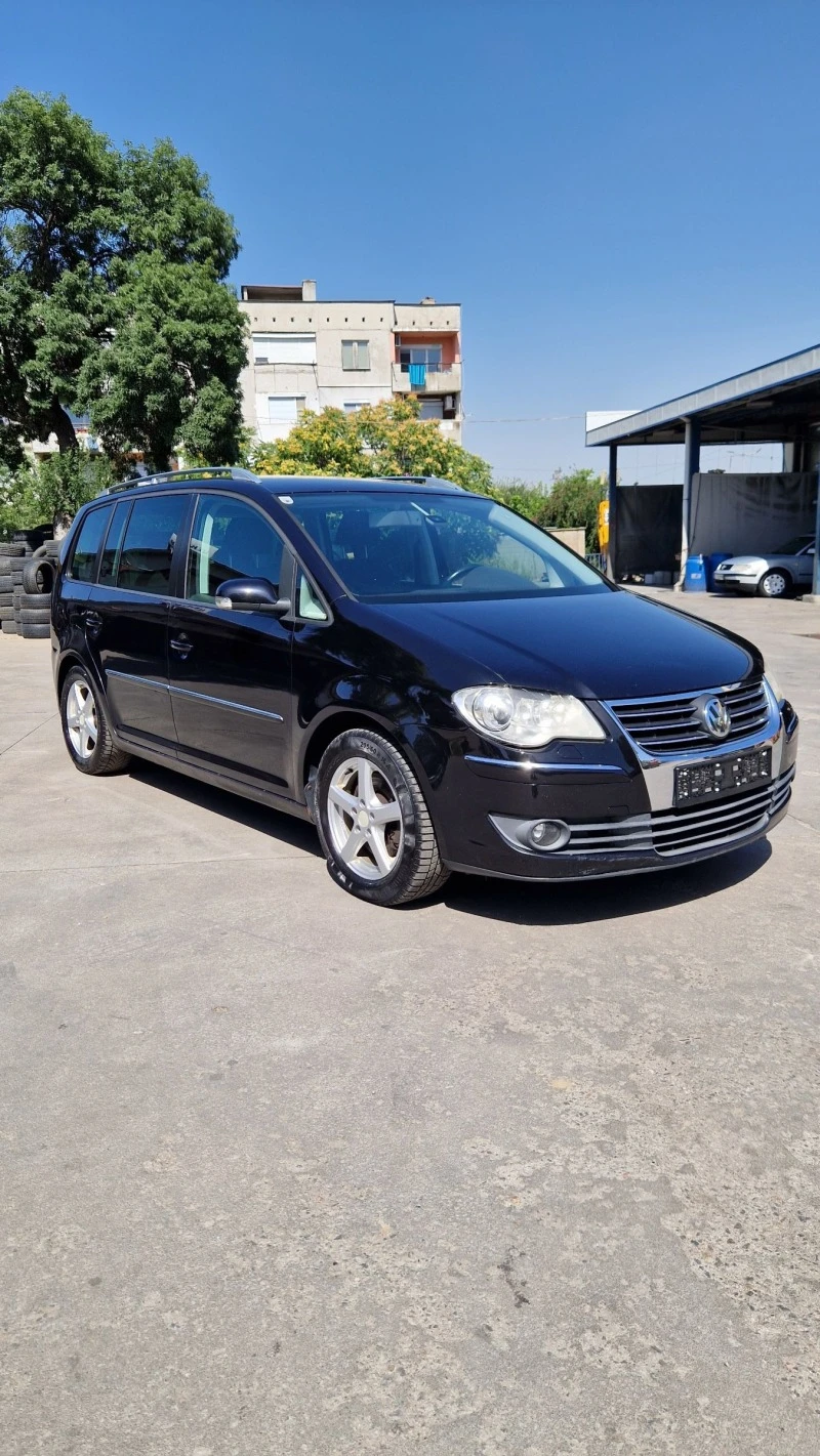 VW Touran 2.0 TDI 170к.с, снимка 3 - Автомобили и джипове - 46431727