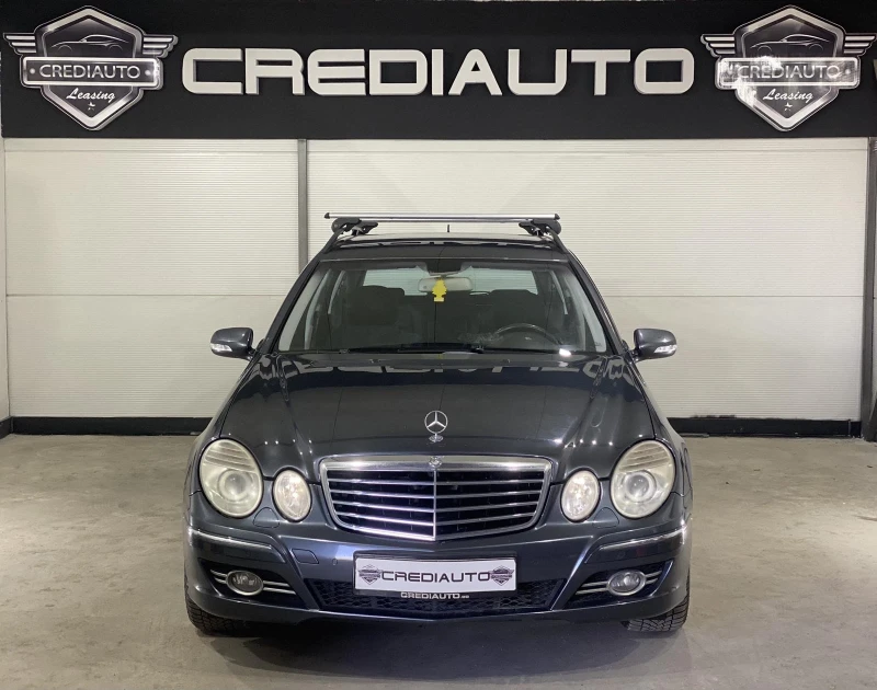 Mercedes-Benz E 220 CDI Avantgarde, снимка 2 - Автомобили и джипове - 47146143