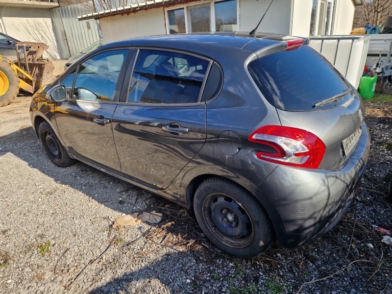 Peugeot 208 ИЗГОРЕЛИ КЛАПАНИ , снимка 4 - Автомобили и джипове - 48879375