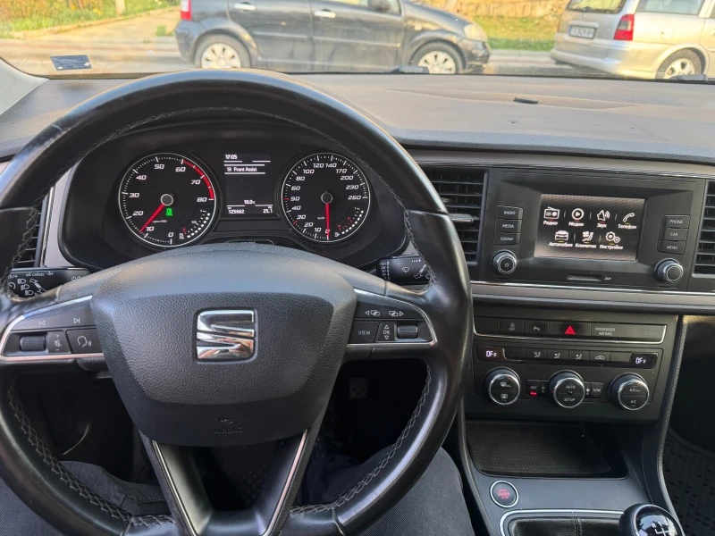 Seat Leon 1.5 Метан Турбо, снимка 10 - Автомобили и джипове - 49519034